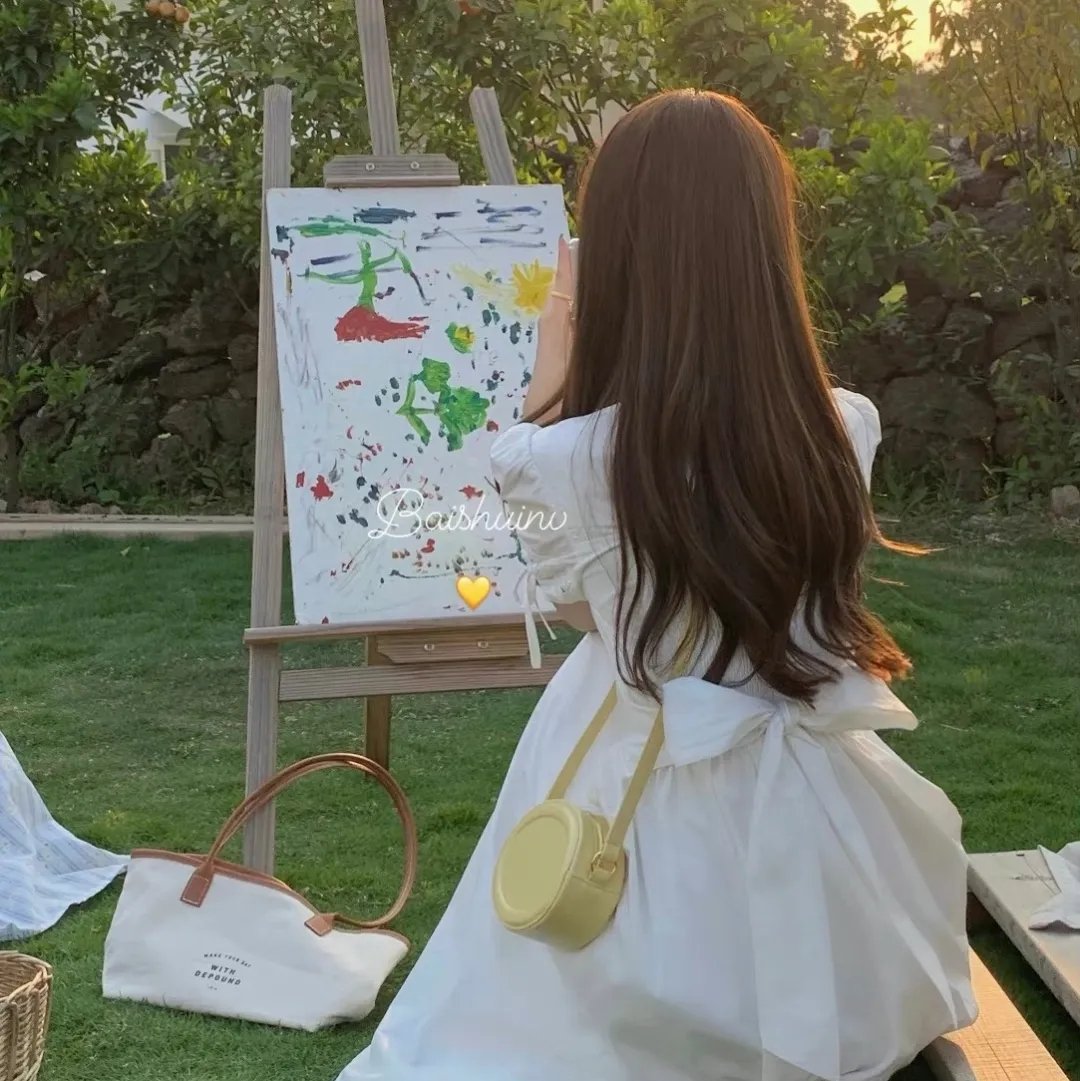 龙纹身的女鬼入镜